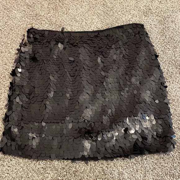 Dresses & Skirts - NWT black sequin skirt